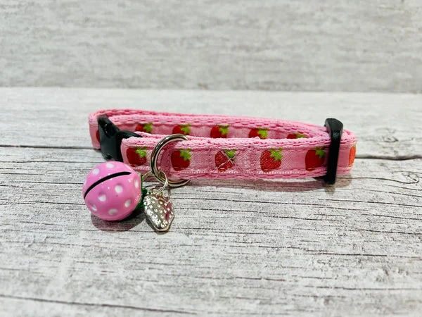 Strawberry Ribbon Cat Collar