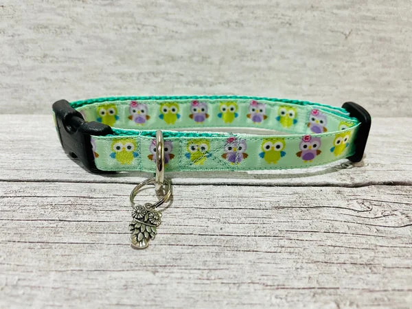 Green Owl Dog Collar
