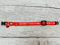 Do Not Touch Me Cat Cat Collar 1