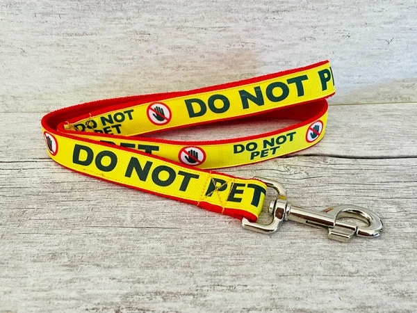 Do Not Pet with stop hand Alert Dog Lead