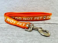 Solid Colour Do Not Pet Alert Dog Lead 1
